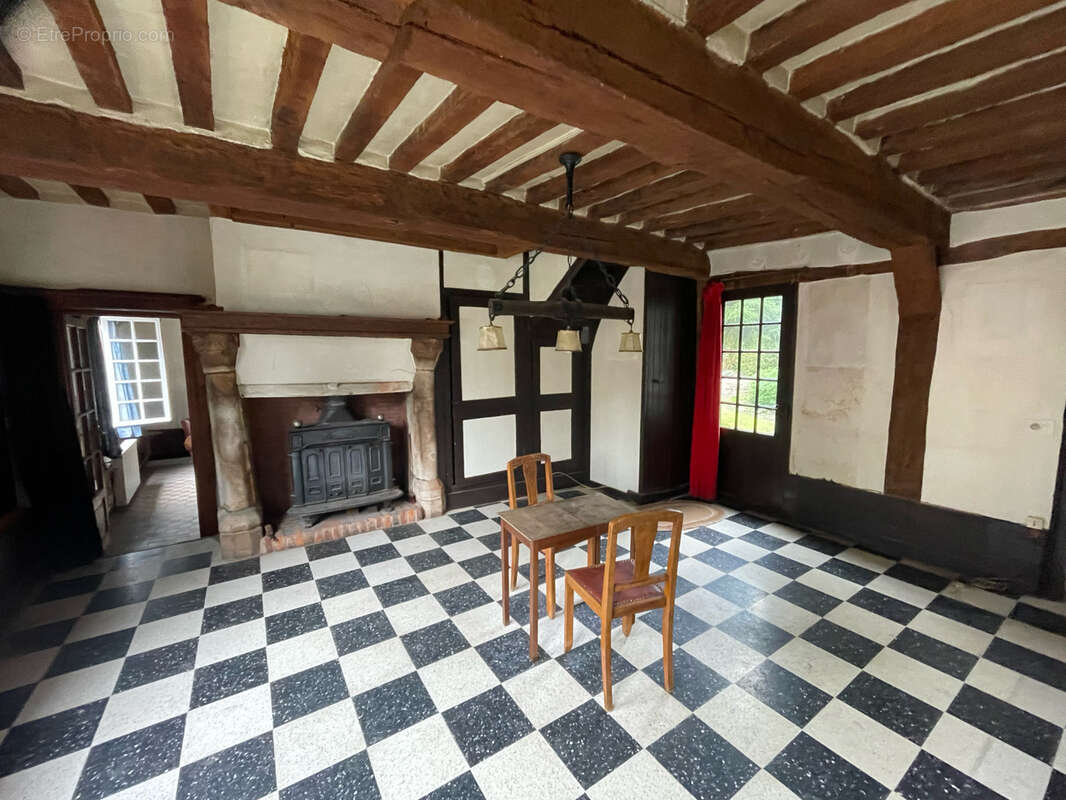 Maison à OUVILLE-LA-RIVIERE