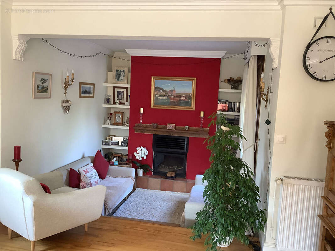 Maison à PLOUGUENAST