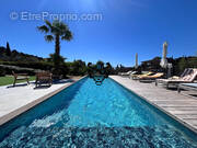 Maison à LES ISSAMBRES