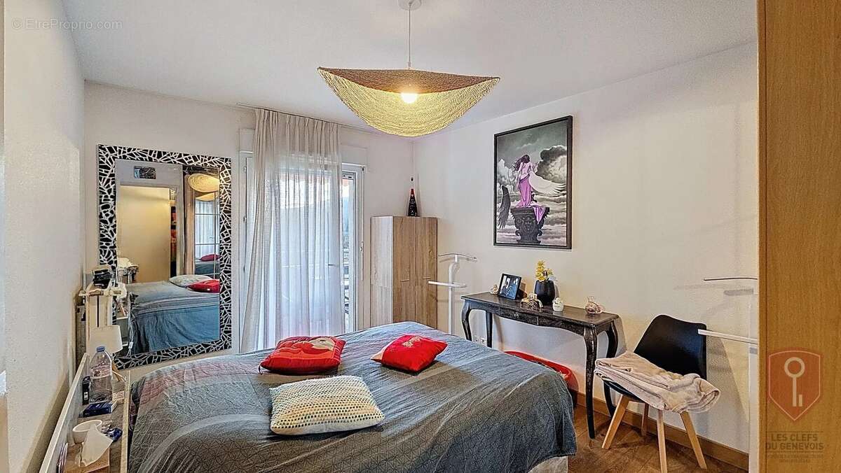 Appartement à VETRAZ-MONTHOUX