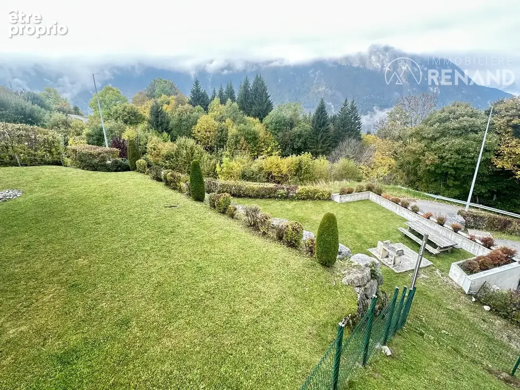 Maison 6 pièces 123 m² à vendre à Cluses (74300) - photo 9