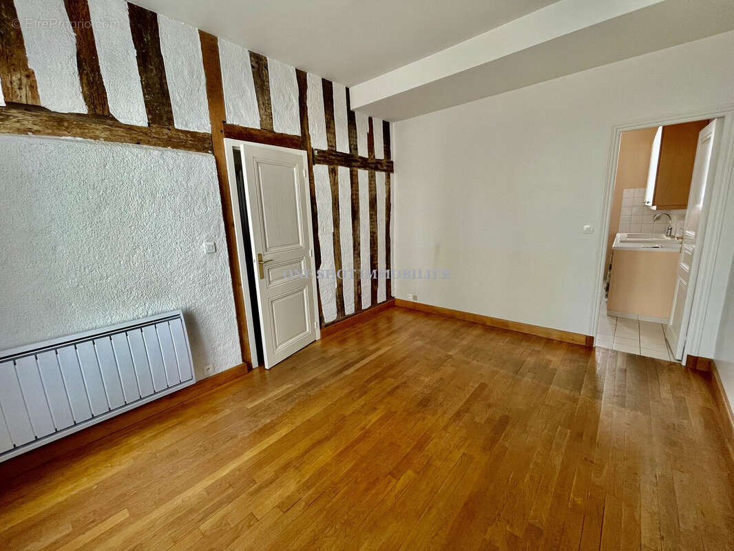 Maison 170 m² à Orleans  - photo 7