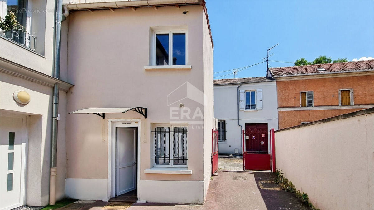 Appartement à MONTREUIL