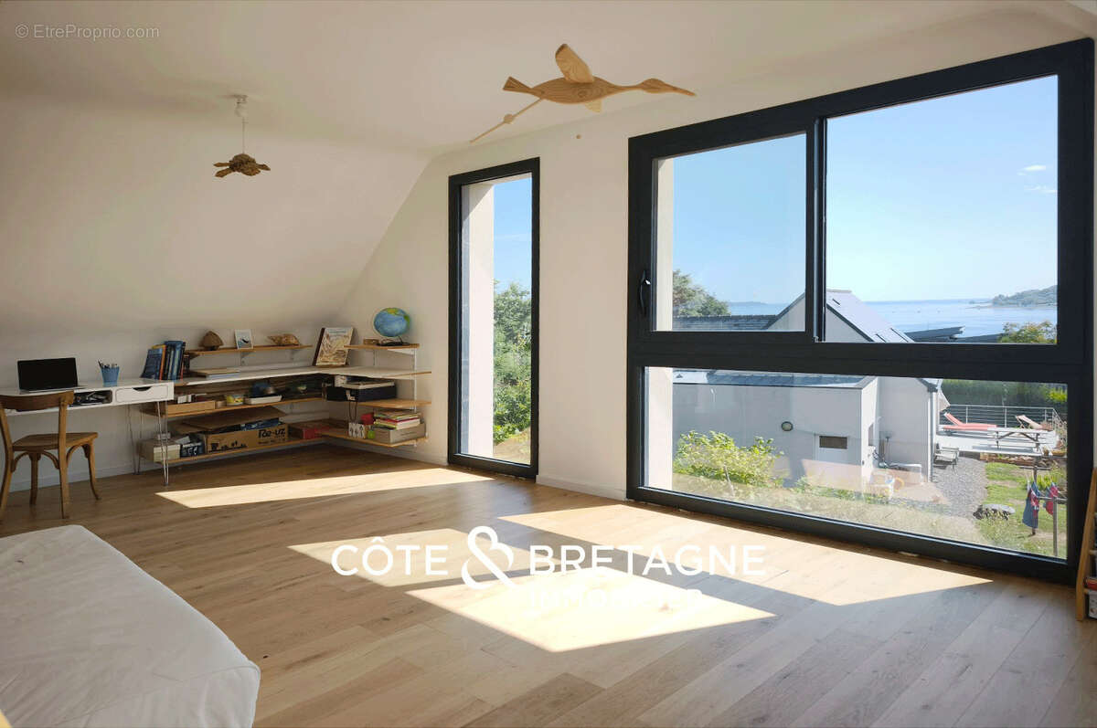 Maison contemporaine vue mer a loguivy-de-la-mer - ploubazlanec  réf : 2026155 - photo 9
