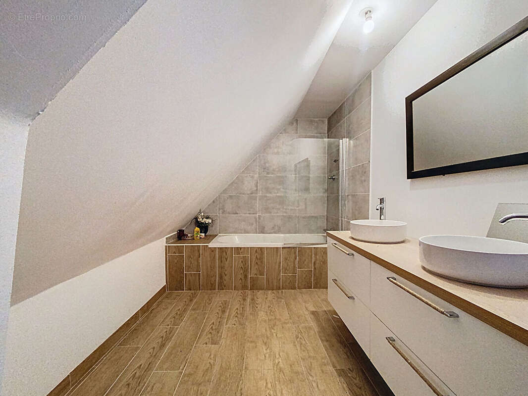 Maison à PLOUDANIEL