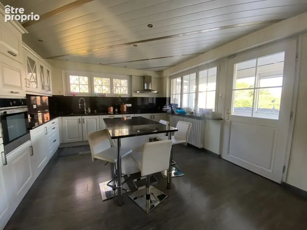 Maison 8 pièces 260 m² à vendre à Colmar (68000) - photo 7