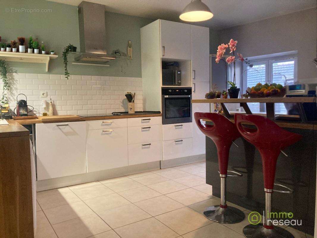 Appartement à LINAS