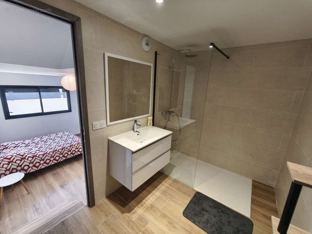 Vend villa T5 avec Garage et piscine - photo 8