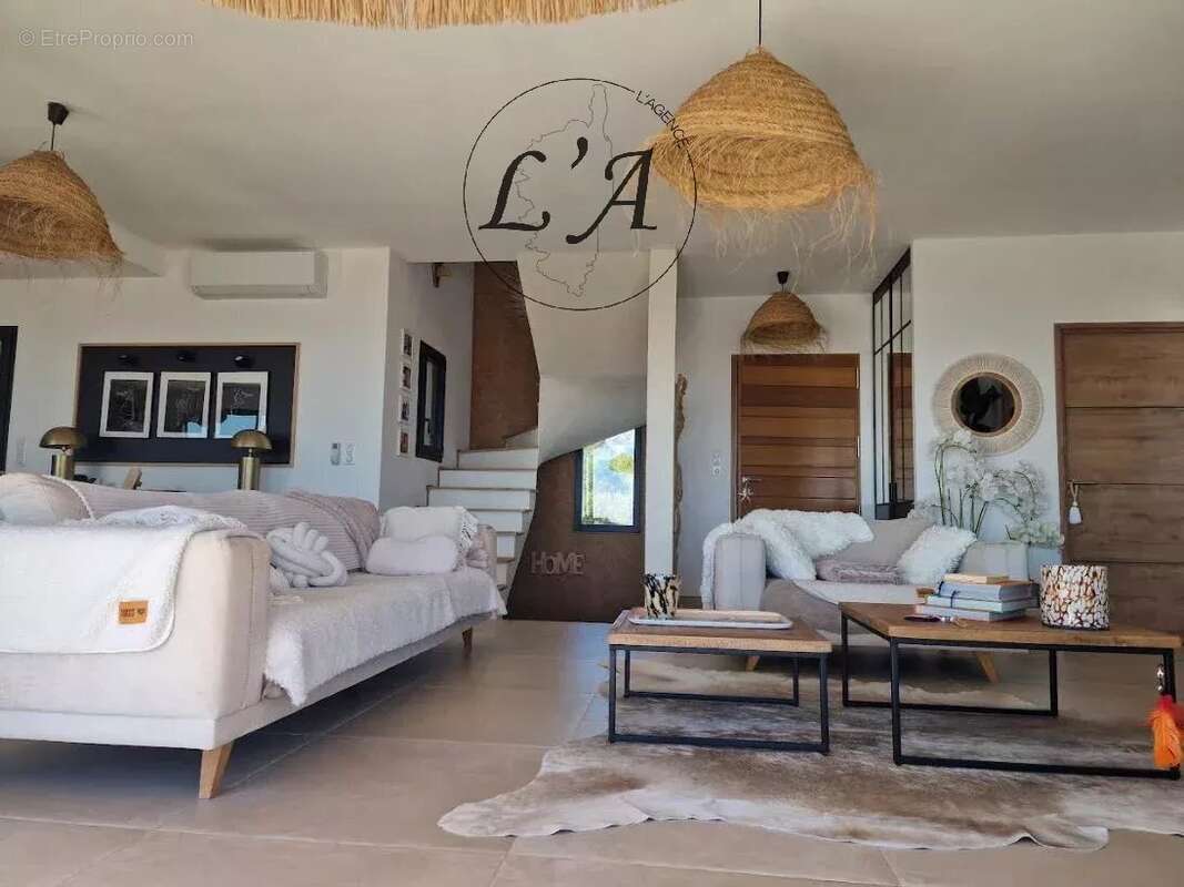 Appartement à SARI-SOLENZARA