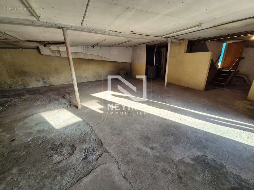 Maison à SAINT-LEGER-SUR-DHEUNE