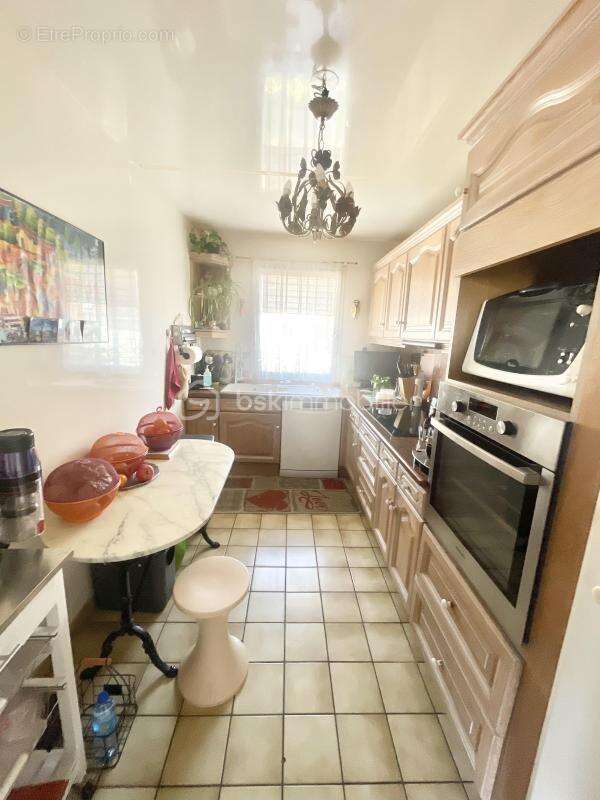 Appartement à BEAUCHAMP