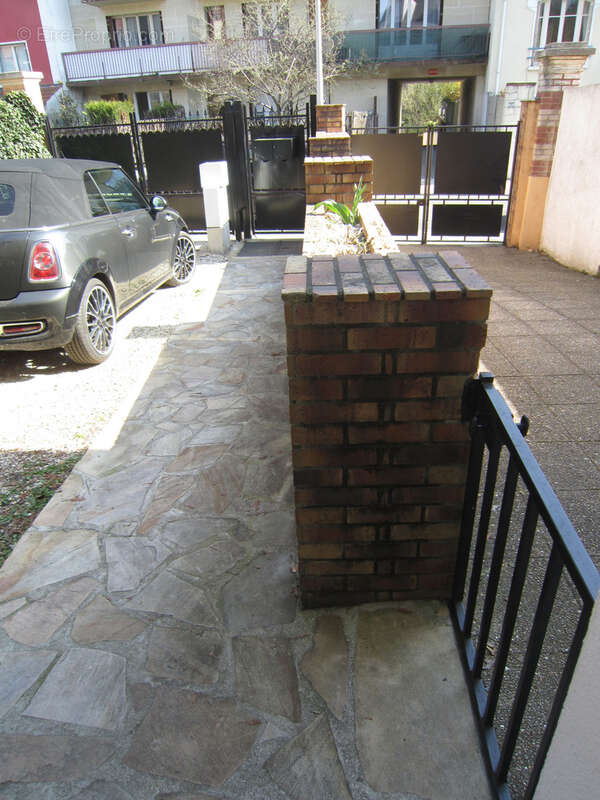 Maison à LE PERREUX-SUR-MARNE