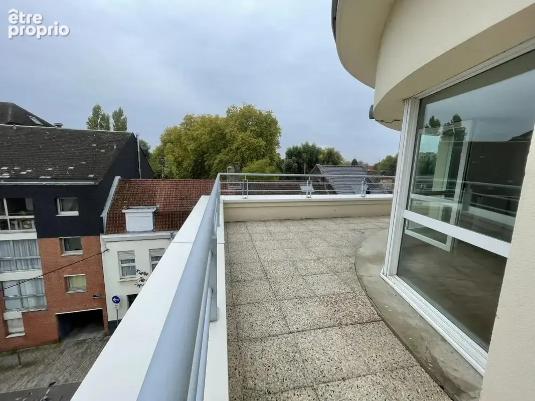 Appartement 3 pièces 82 m² à vendre à La Madeleine (59110) - photo 3