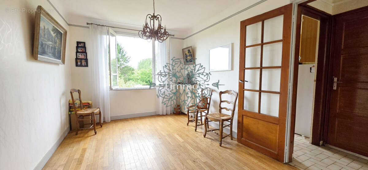 Beauvais   Secteur recherché « Mie au Roy » : Maison à fort potentiel sur un terrain d'exception ! - photo 2