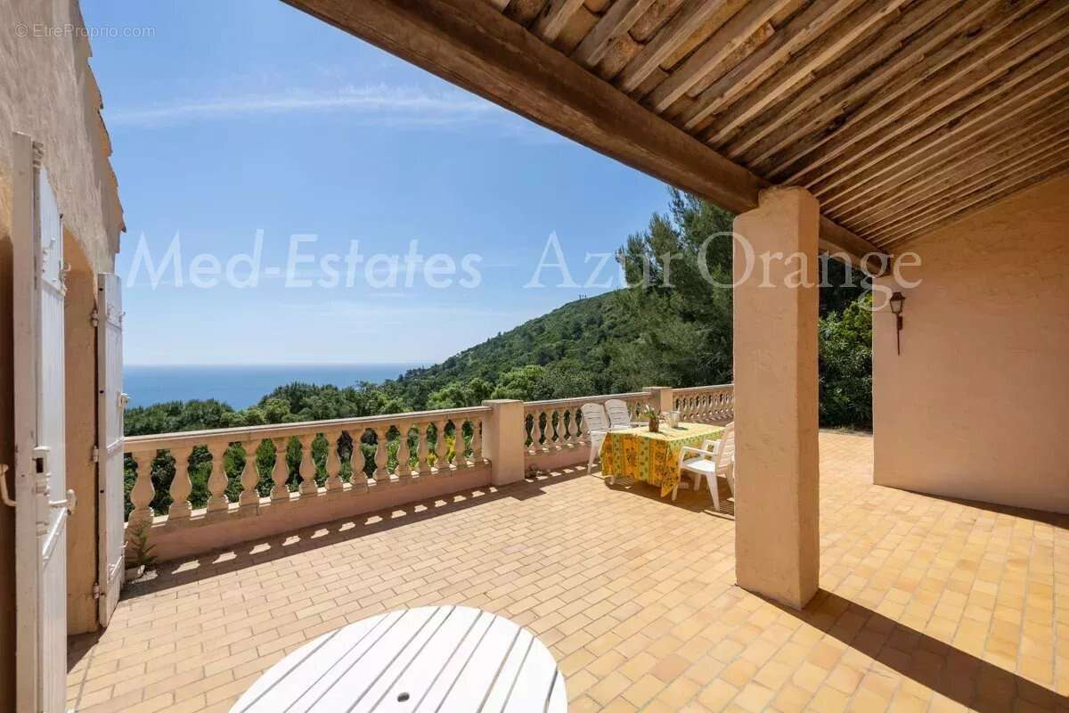 Maison à RAMATUELLE