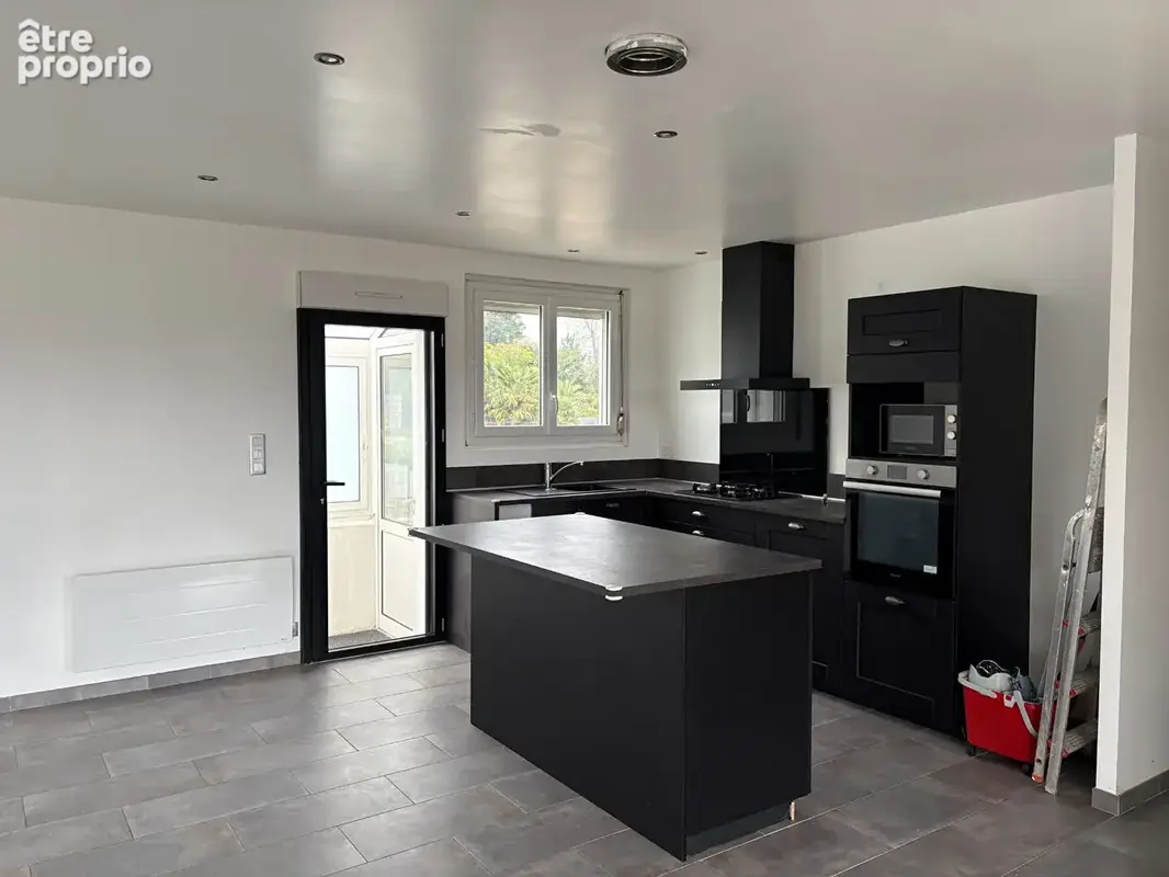 A vendre Locminé, maison 90m², 3 chambres, terrain d'environ 1035m² - photo 2