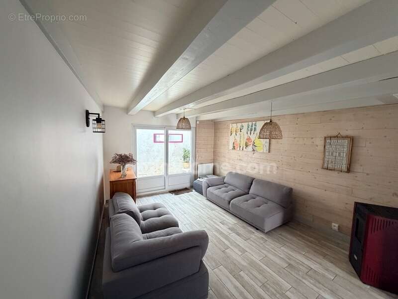 Maison de village  a saint clement des baleines avec un  patio  exterieur - photo 5