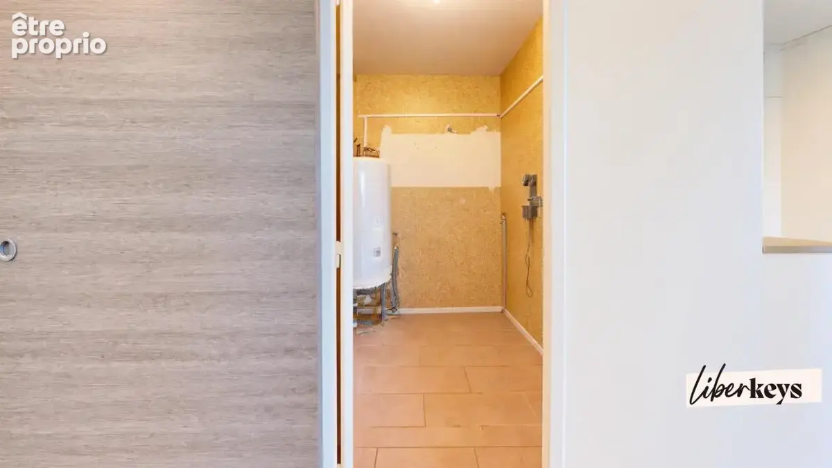 Appartement T4  de 80 m² avec balcon   Box privé et   Parking à Draguignan - photo 14