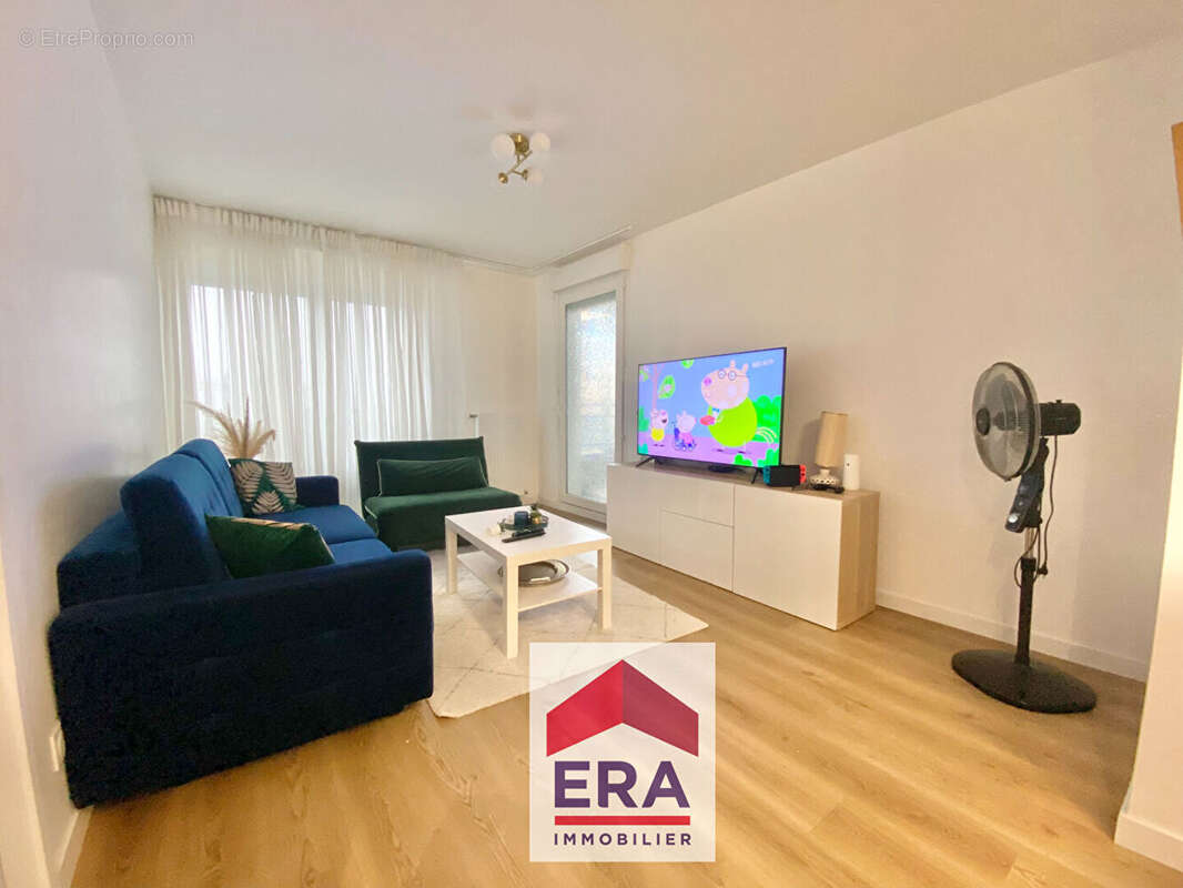 Appartement à SARTROUVILLE