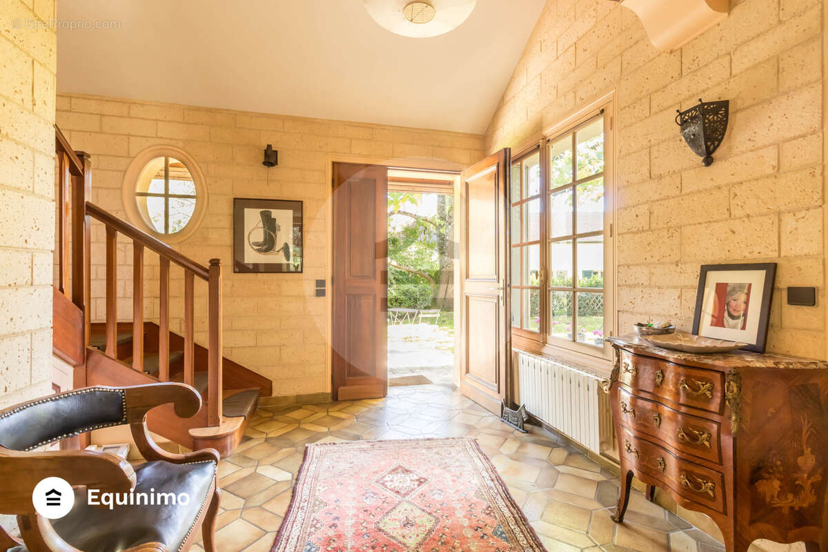 Maison à LOUVECIENNES