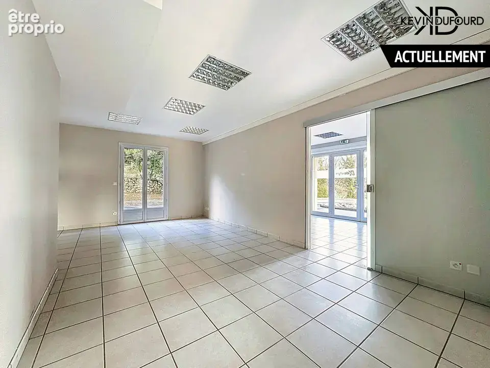 Appartement 10 pièces 550 m² à vendre à Lussas (07170) - photo 5