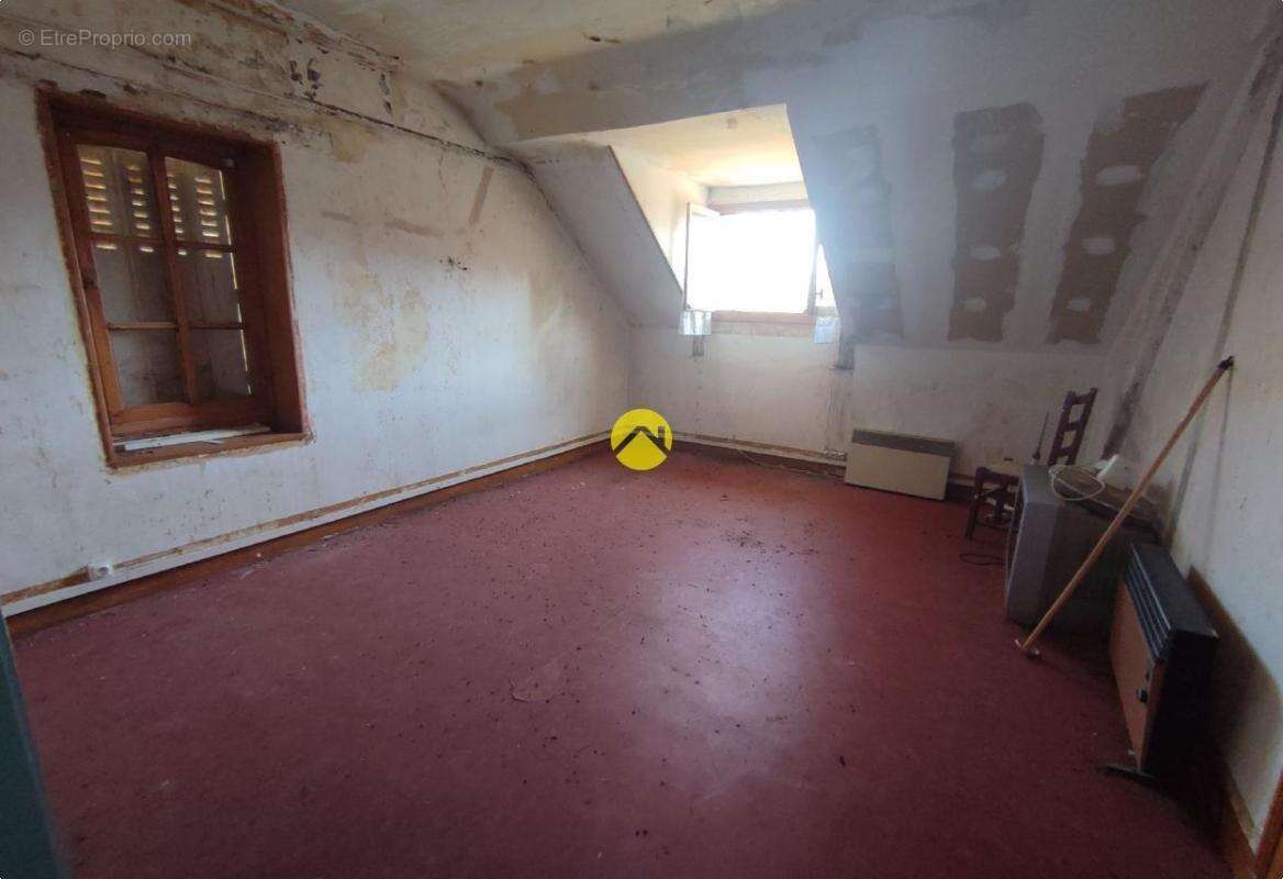 Maison à VAILLY-SUR-SAULDRE