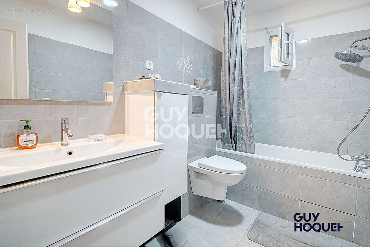 Maison à SAINT-PRIEST