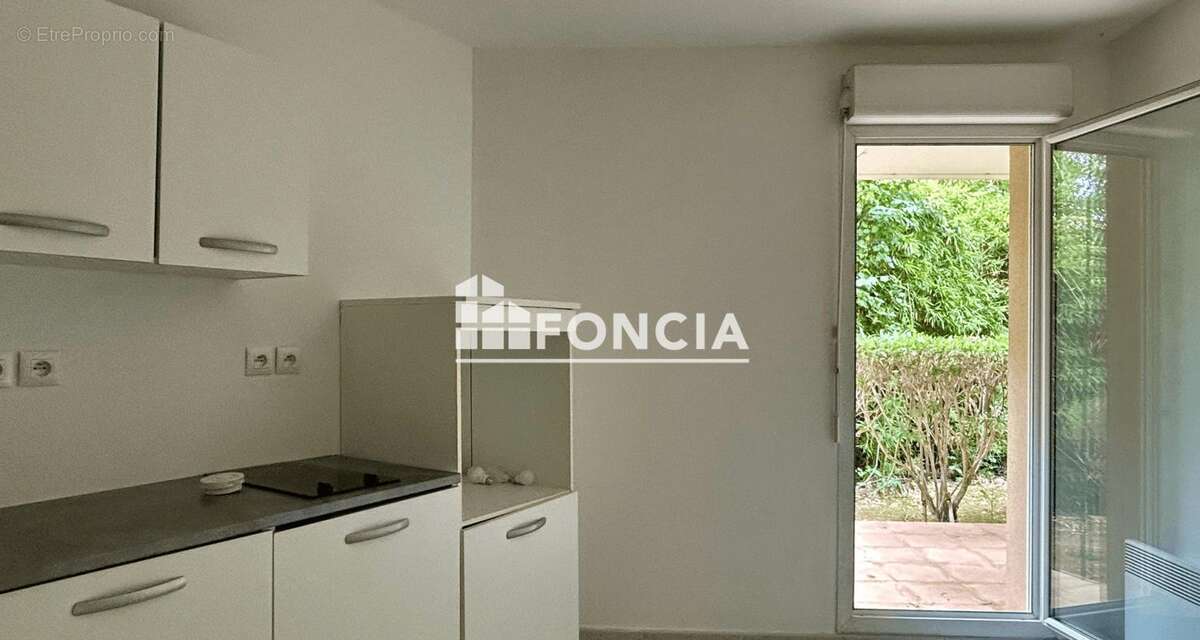 Appartement à SALON-DE-PROVENCE