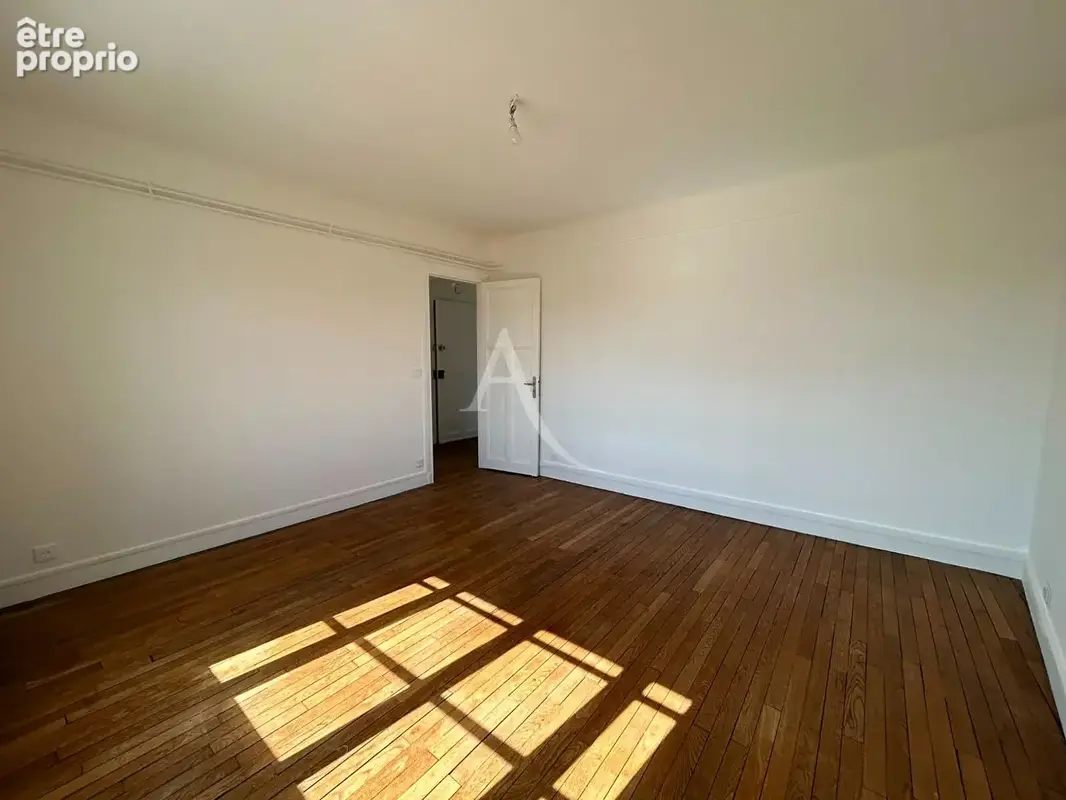 Appartement Chatou 2 pièce(s) 47 m2 - photo 4