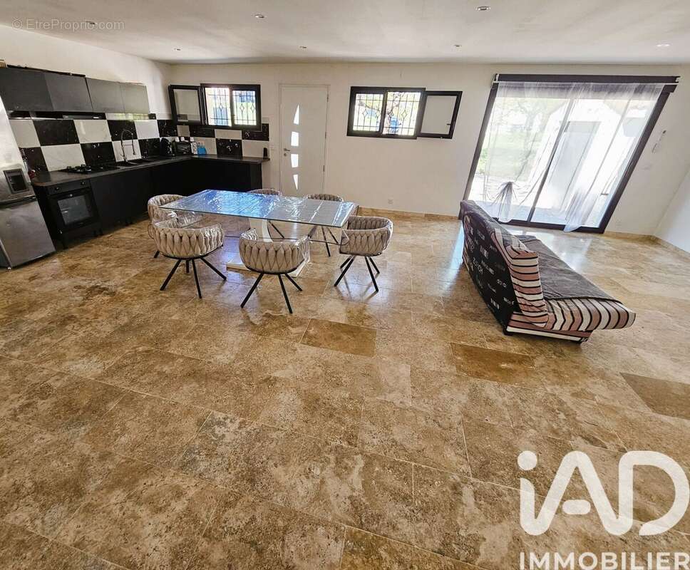 Photo 3 - Maison à SAUSSIGNAC