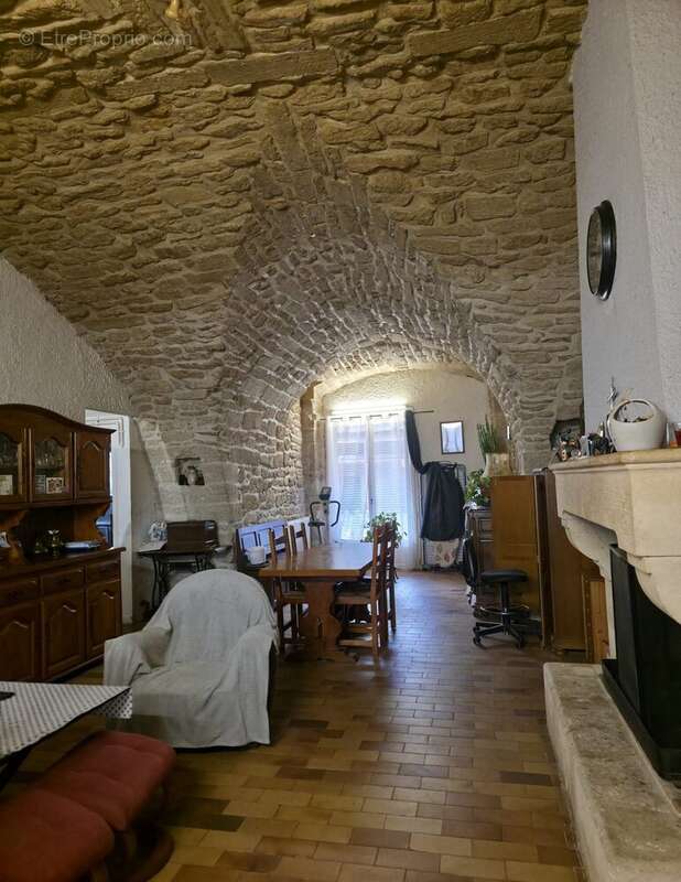Appartement à AUBAIS