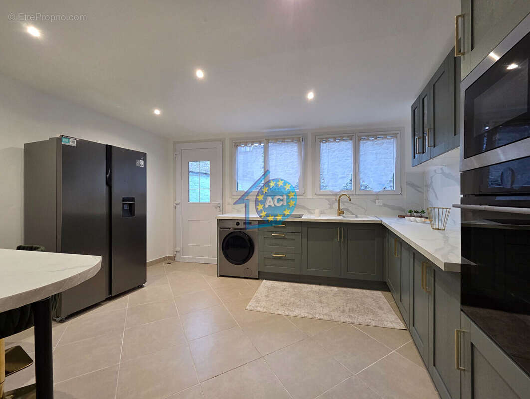 Maison à MANTES-LA-JOLIE