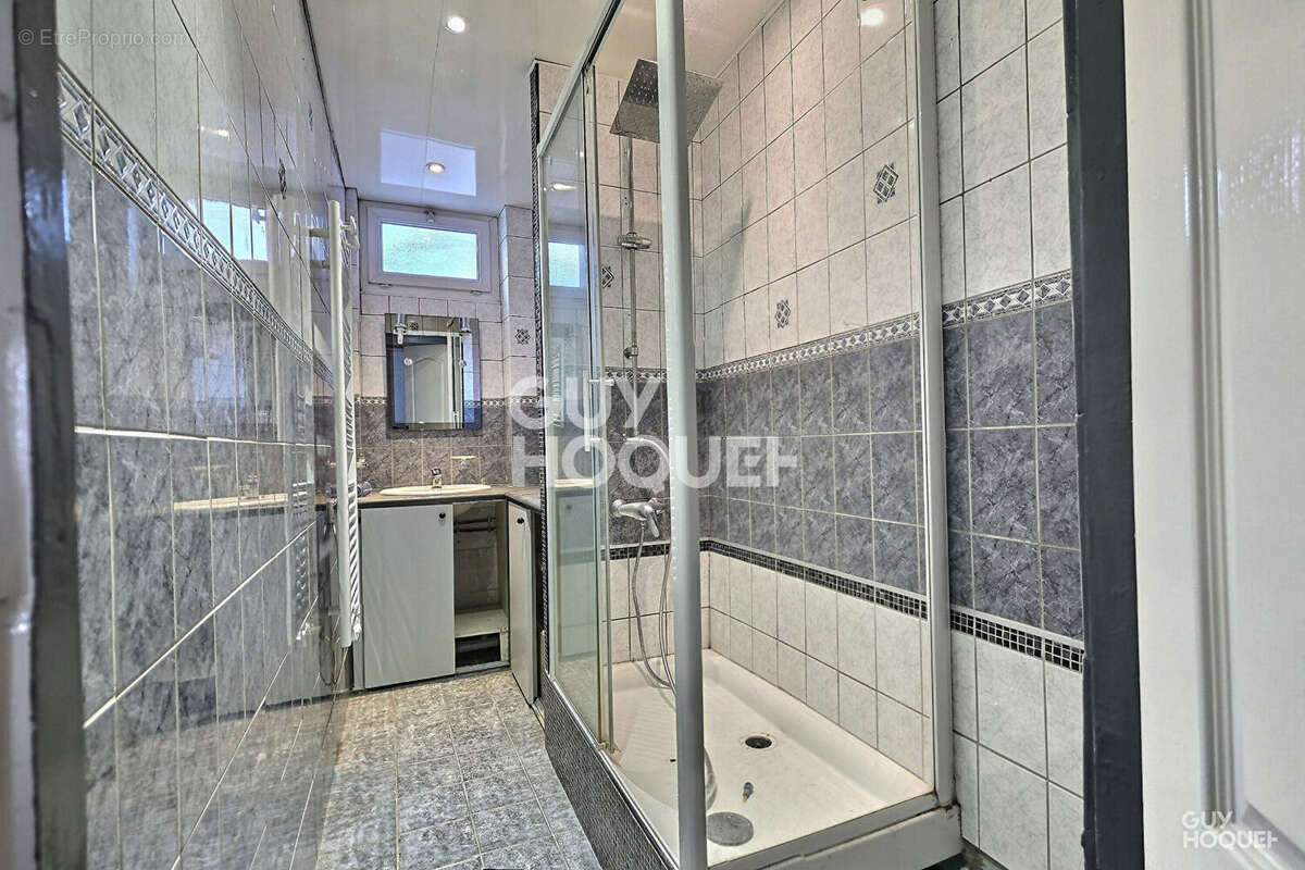 Appartement à MAISONS-ALFORT