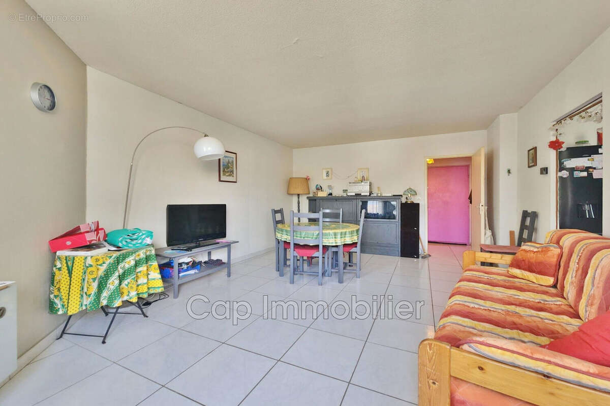 Appartement 45 m² à Agde  - photo 3