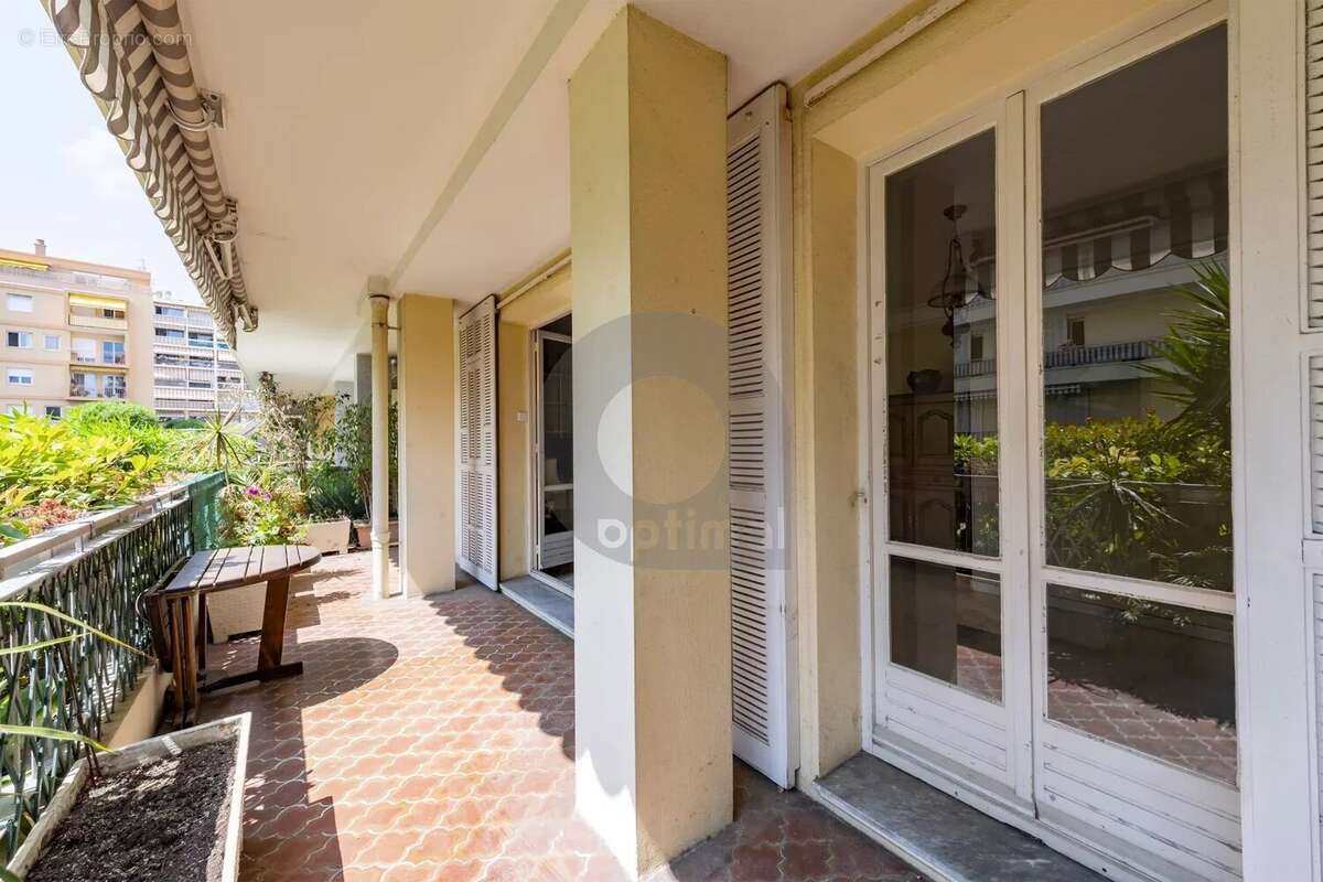 Appartement à MENTON