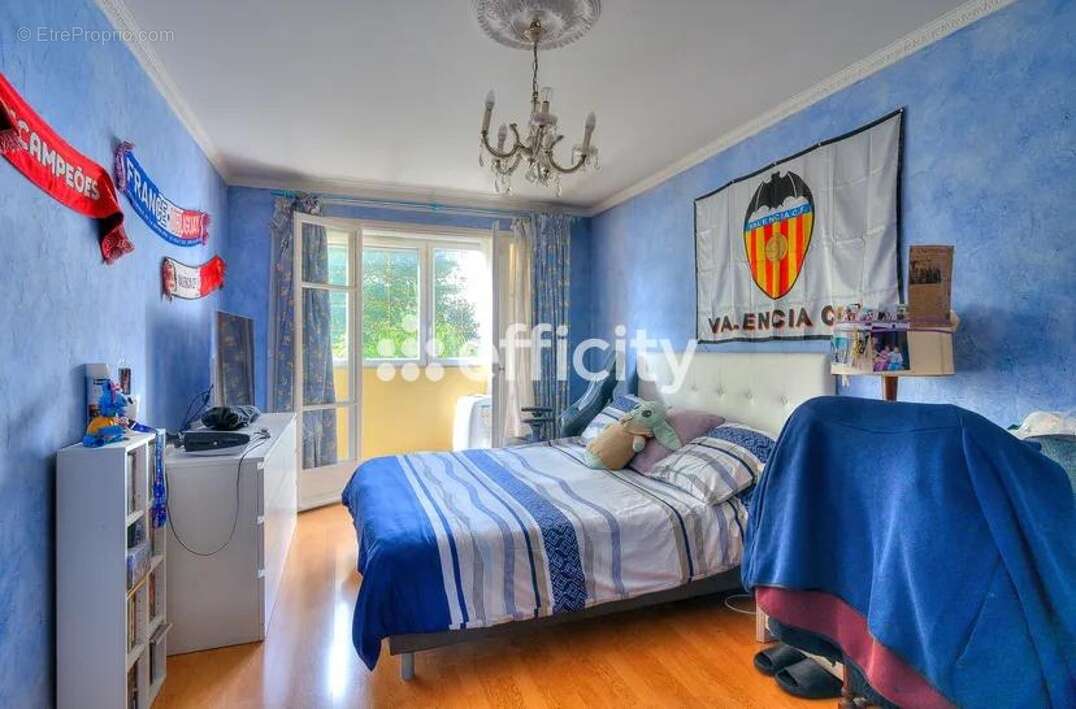 Maison à NEUILLY-PLAISANCE