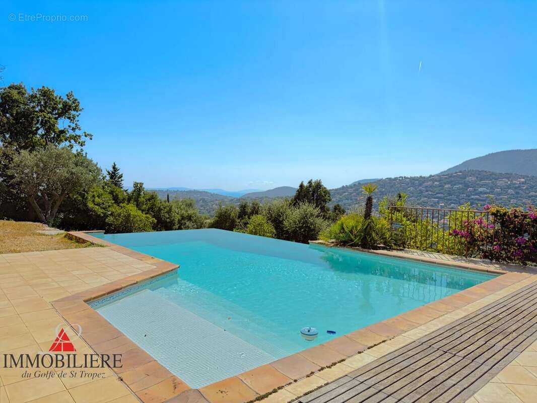Maison à CAVALAIRE-SUR-MER