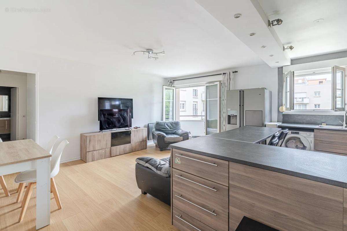 Appartement à BONNEUIL-SUR-MARNE