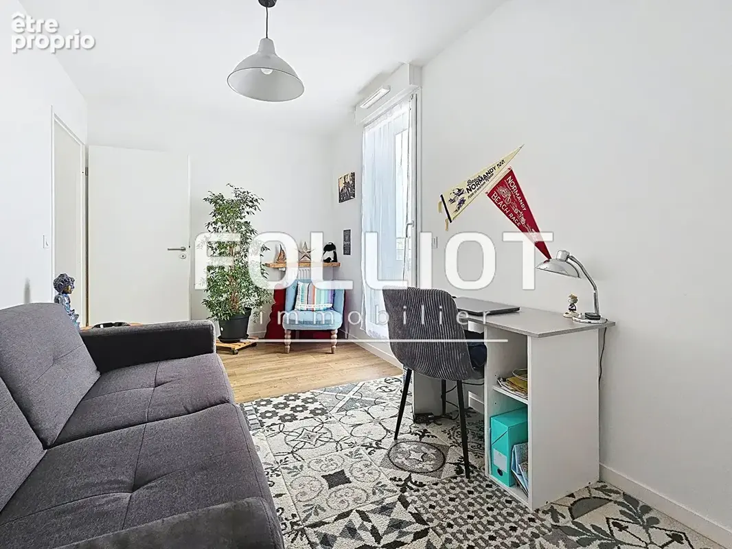 Dernier étage 3 pièces de 75 m² avec terrasse de 50m² et double garage à Douvres-la-Délivrande - photo 12