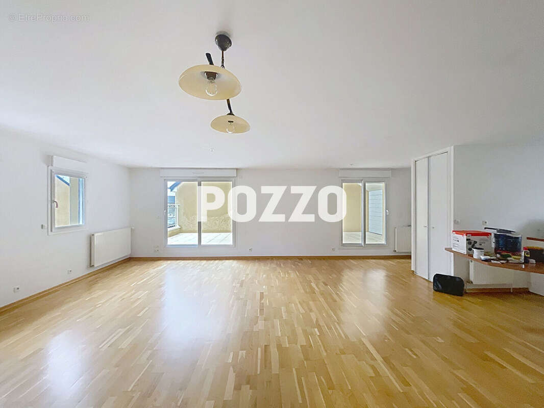 Appartement à PERIERS