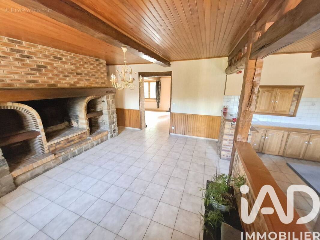 Photo 1 - Maison à MAREUIL-CAUBERT