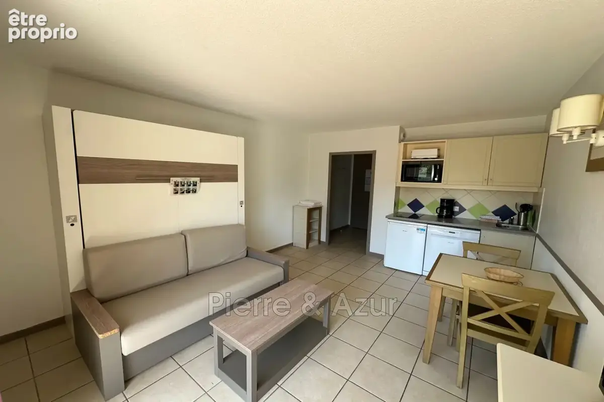 Appartement 1 pièce 22 m² à vendre à Antibes (06160) - photo 2