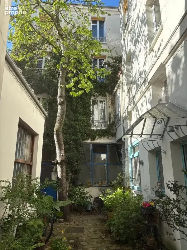 Appartement à PARIS-11E