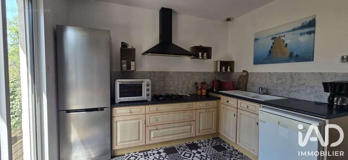 Maison 70 m² à Nuaille  - photo 6