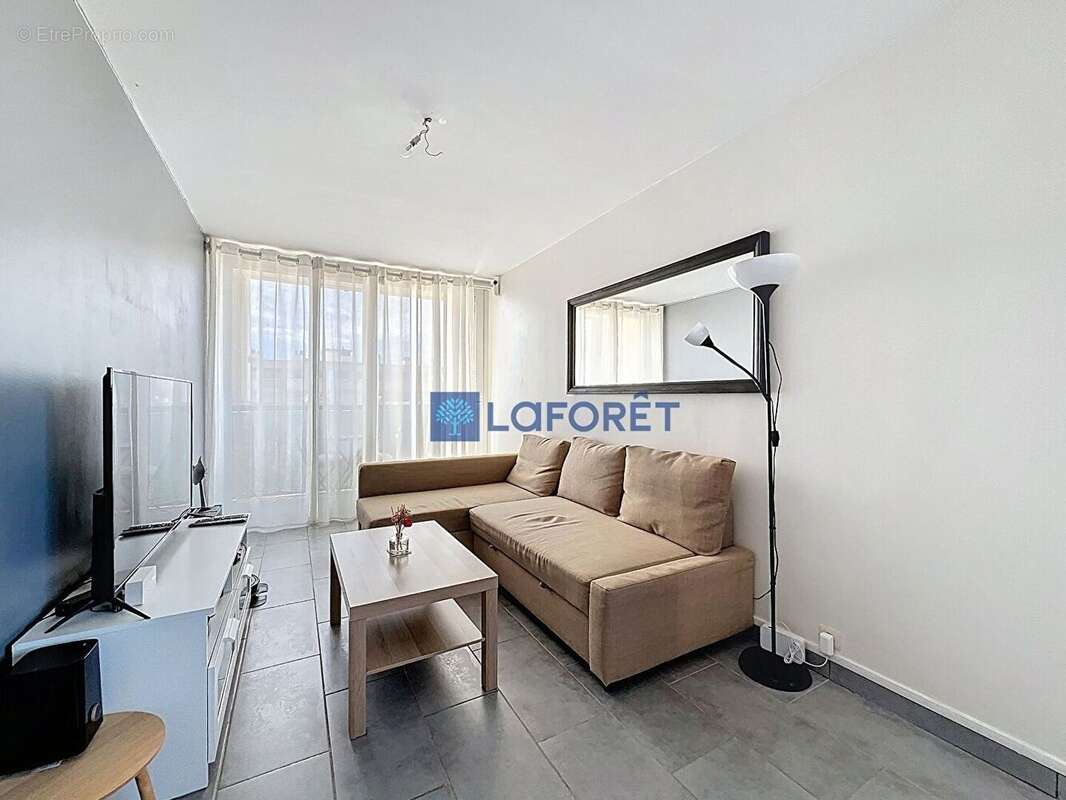 Appartement à SAVIGNY-SUR-ORGE