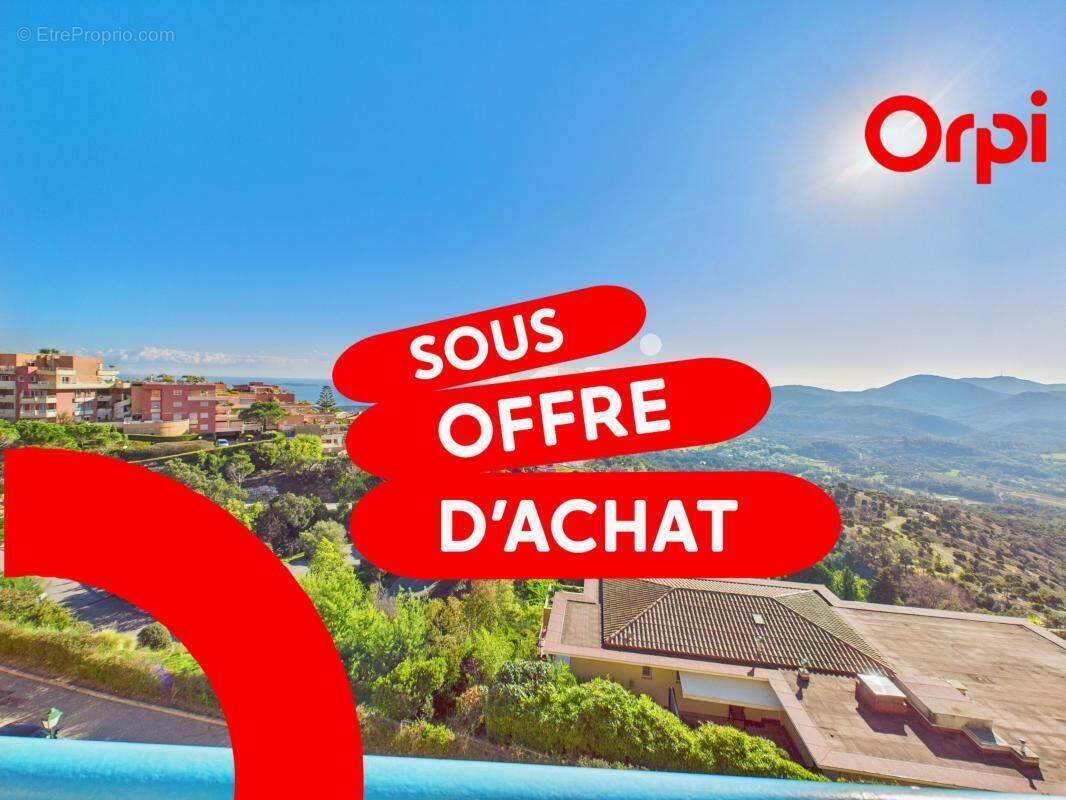 Appartement à MANDELIEU-LA-NAPOULE