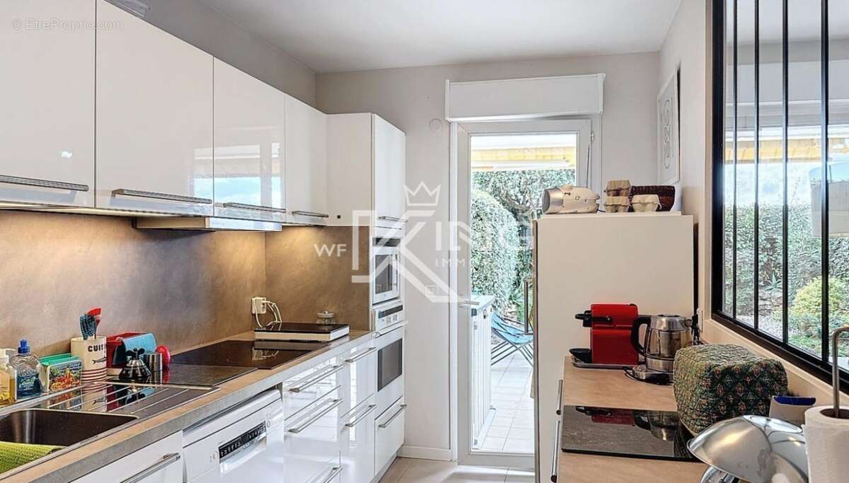 Appartement à SAINT-RAPHAEL