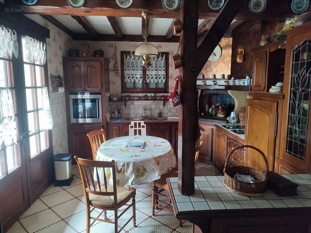 Maison à COURPIGNAC