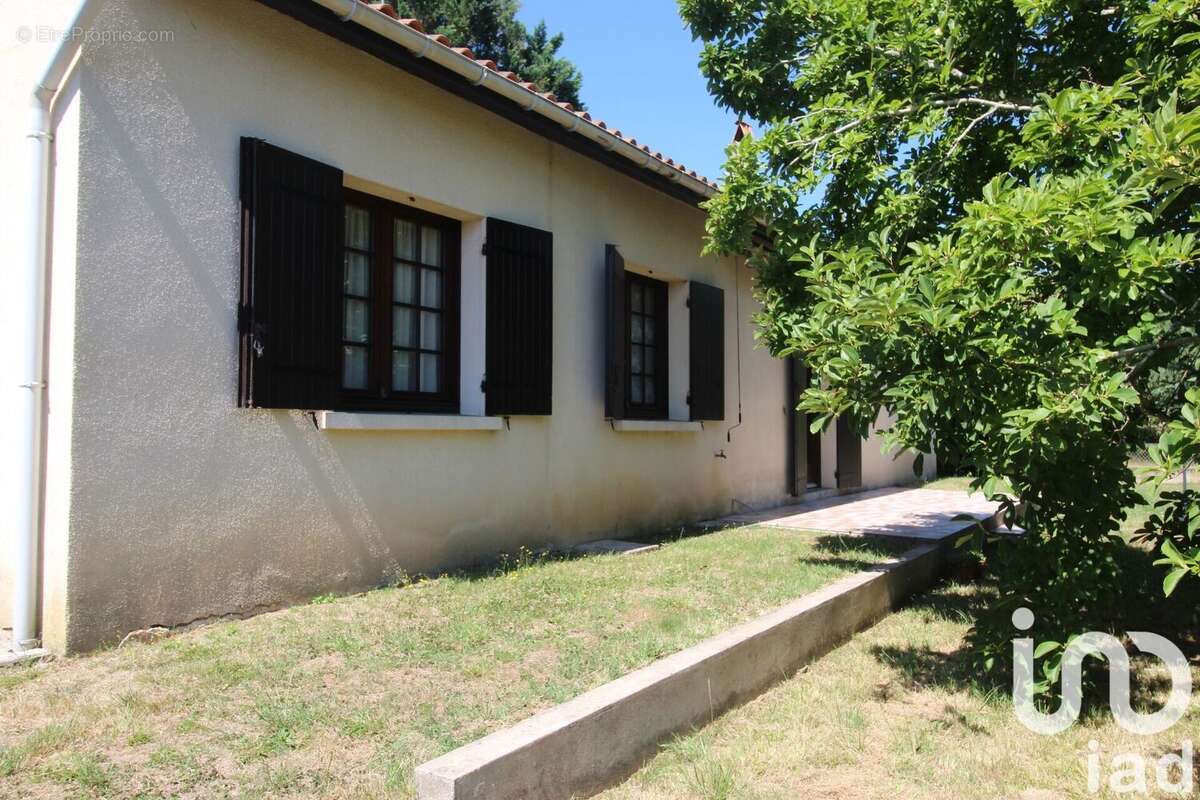 Photo 5 - Maison à COURS-DE-PILE