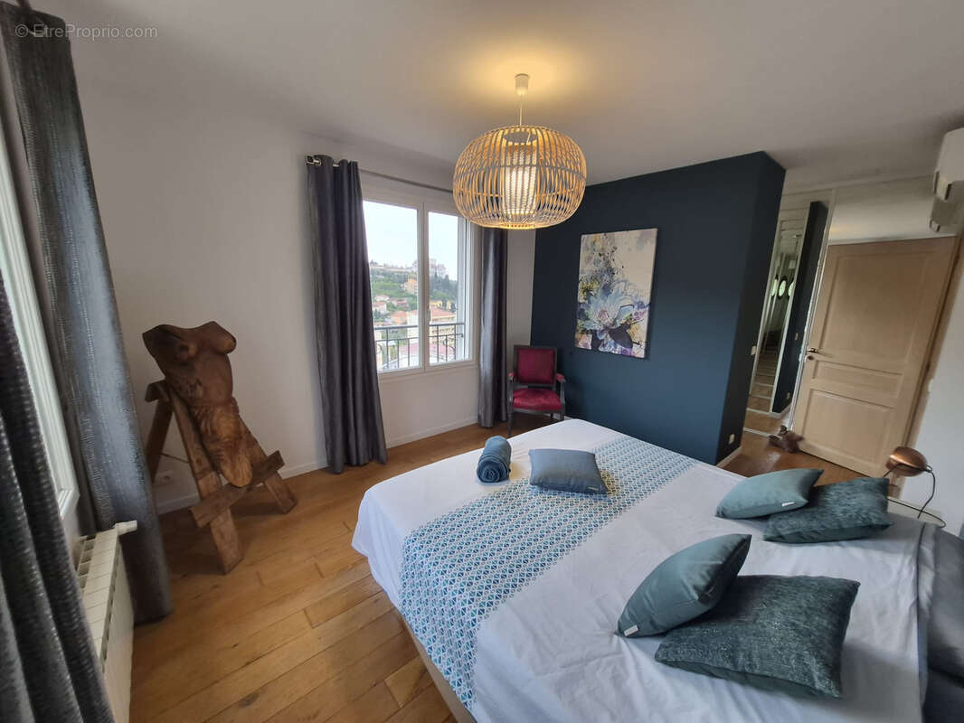 Appartement à MENTON